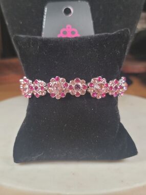 Pink Rhinestone Floral Bracelet